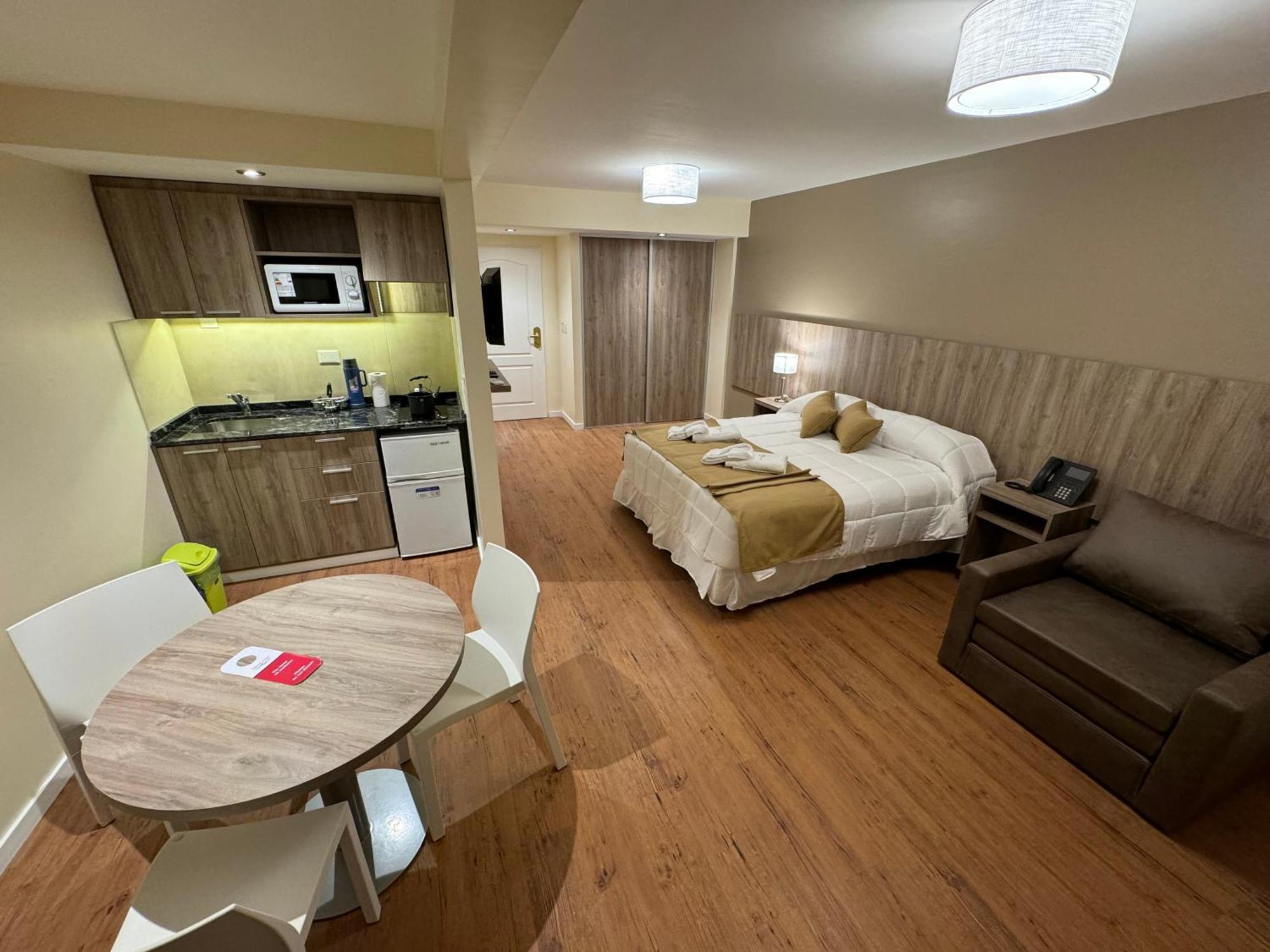 Intersur Suites Buenos Aires Zewnętrze zdjęcie